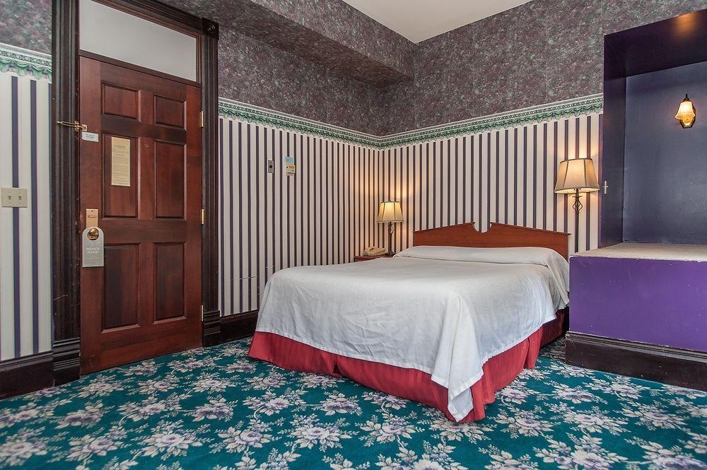 Historic Iron Horse Inn - Дедвуд Екстер'єр фото