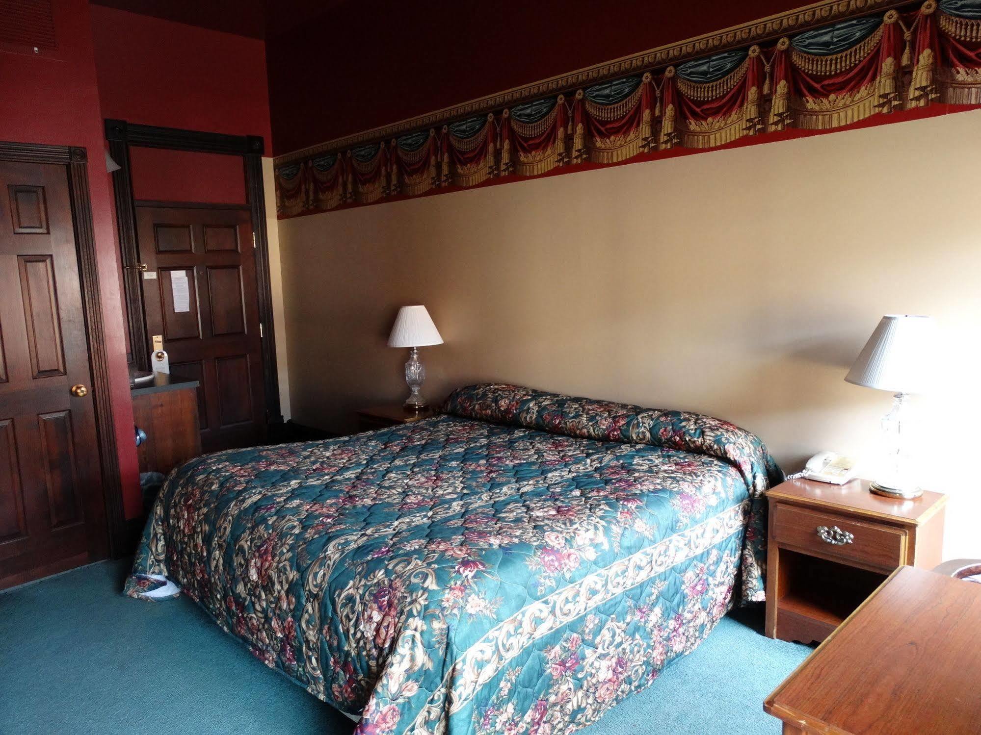 Historic Iron Horse Inn - Дедвуд Екстер'єр фото